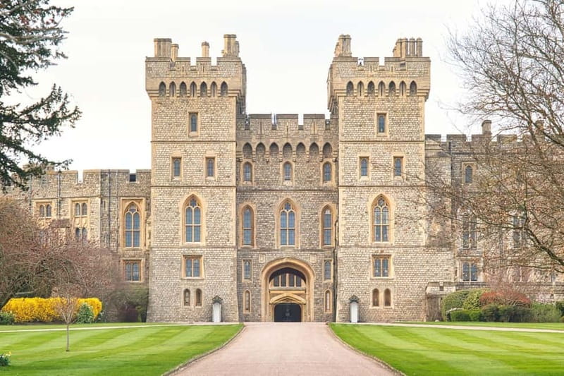 Skip-the-line Windsor Castle Day Trip from London with Guide - Why Windsor Castle makes a strong day trip