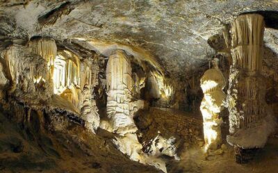 Slovenia in One Day: Lake Bled, Postojna Cave and Predjama Castle