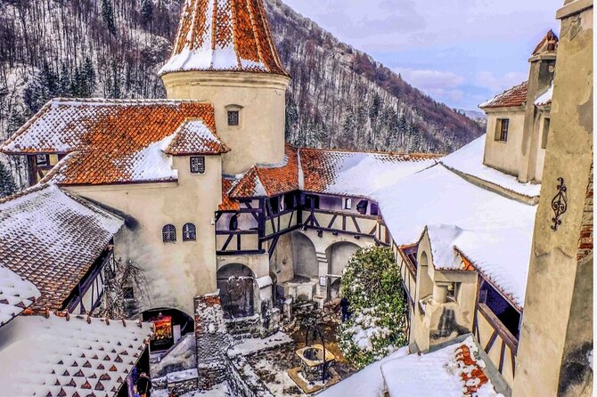 Small Group (max 7) Dracula's Castle, Peleș Castle, Brașov city - The guide can make or break the day