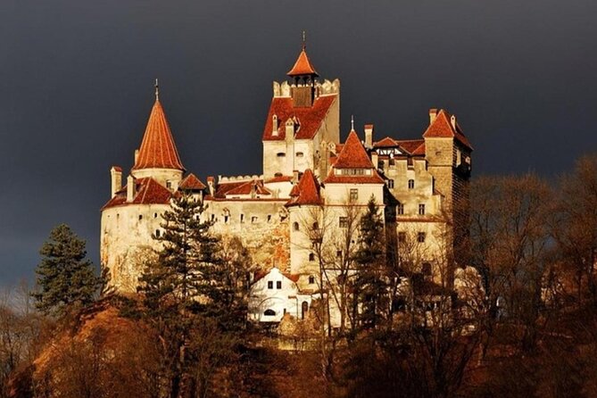 Small Group (max 7) Dracula's Castle, Peleș Castle, Brașov city - What the 12-hour schedule feels like