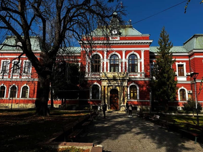 Small Group: Sofia to Kyustendil Fortress & Sequoia Park - Sequoia Park and a very different Bulgarian view