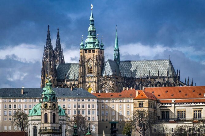 Small-Group Tour of Prague Castle with a local guide - Key points to know before booking