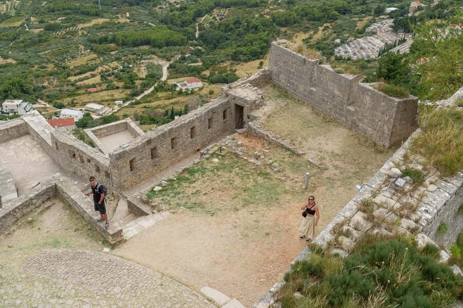 Split: Historical Tour of Salona, Klis Fortress and Trogir - Who should book this day trip?
