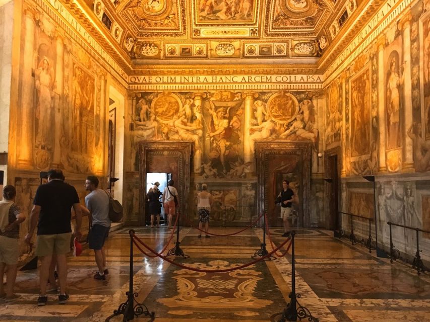 St. Angel's Castle: 2-Hour Private Tour - Meeting your guide at the castle entrance