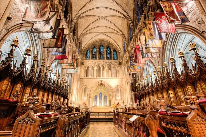 St Patrick's Cathedral, Book of Kells and Dublin Castle Tour - The Book of Kells and Long Room are the finale