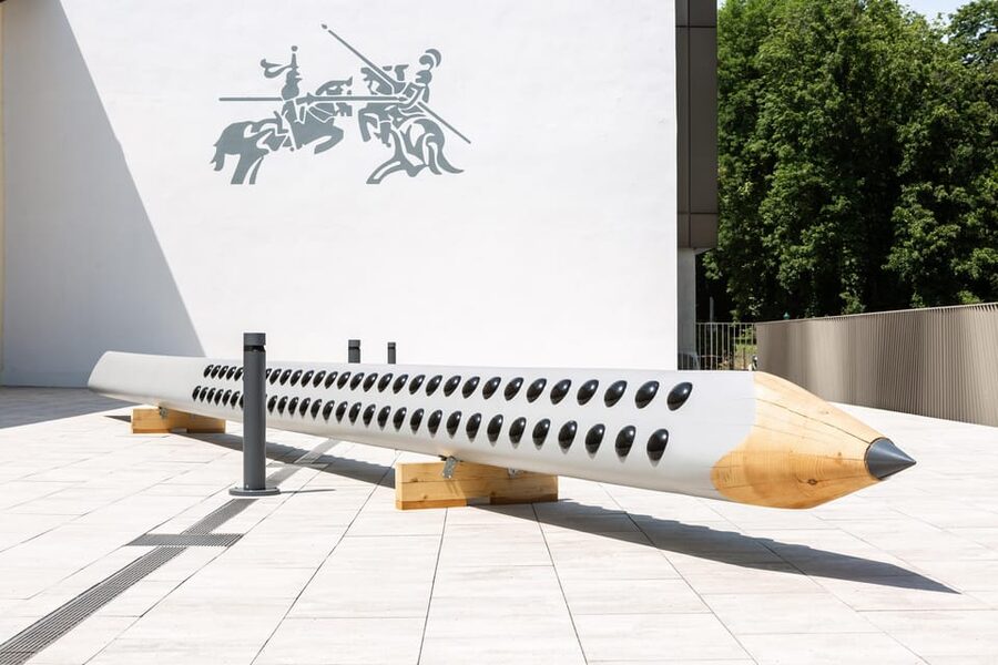 Stein: Guided tour of Count von Faber-Castell's castle - The Faber-Castell family and 260 years of company history