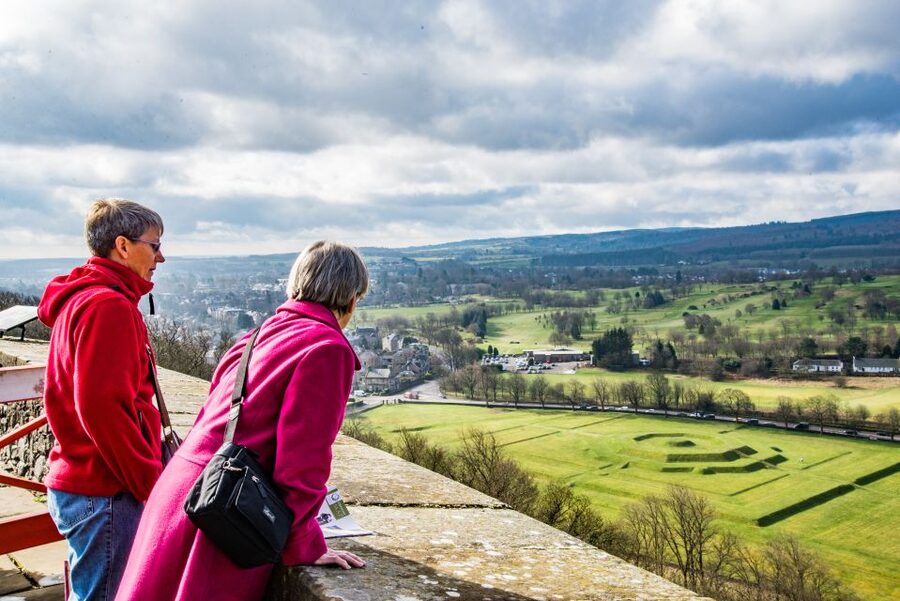 Stirling Castle, Highland Lochs & Whisky Tour from Edinburgh - The guides make or break the ten-hour schedule