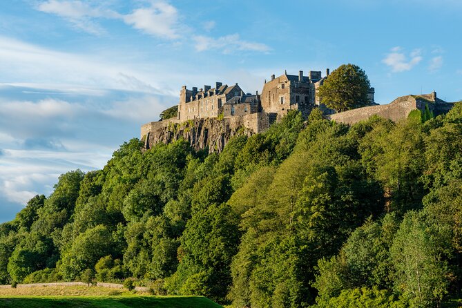 Stirling Castle, Loch Lomond and Cruise Day Tour from Glasgow - Who Should Take This Tour?