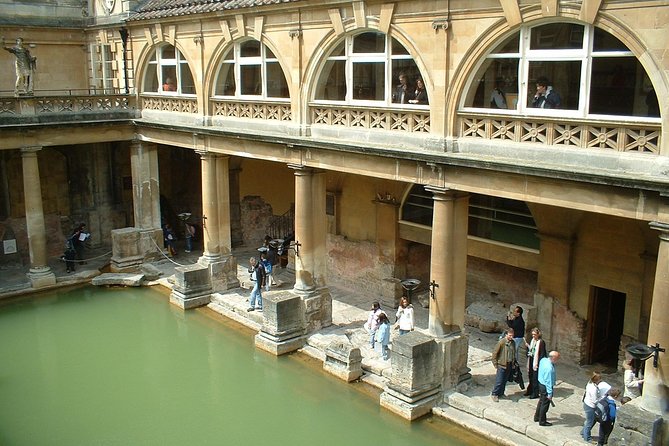 Stonehenge, Windsor Castle, and Bath from London - What $111.09 gets you