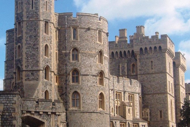 Stonehenge, Windsor Castle and Bath Full Day Guided Tour - The guides can make or break the pace