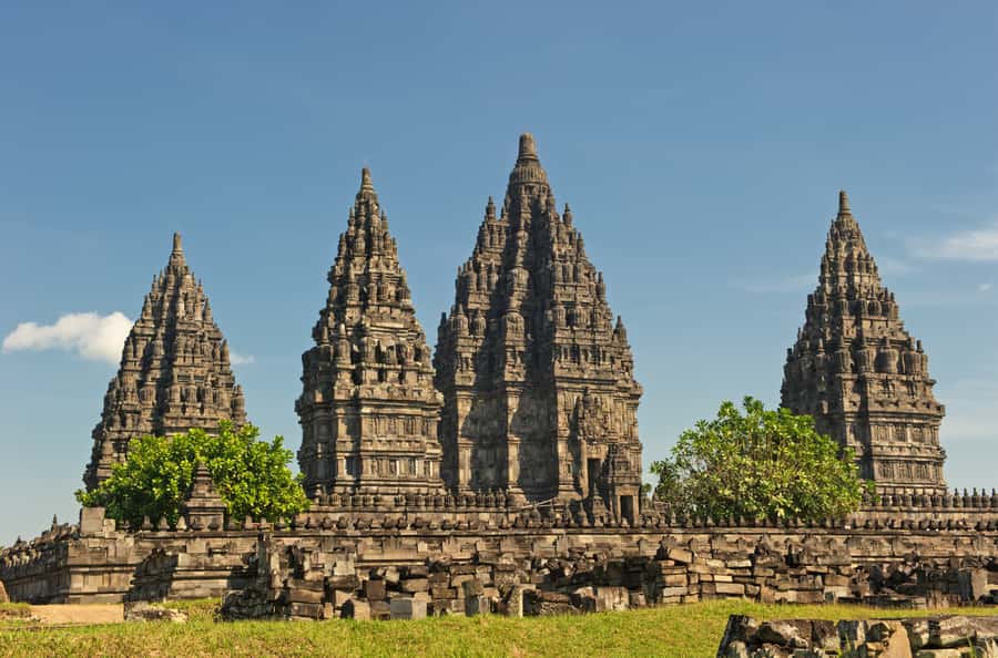 Sultan Palace, Water Castle & Prambanan Temple Guided Tour - Who should book this experience?