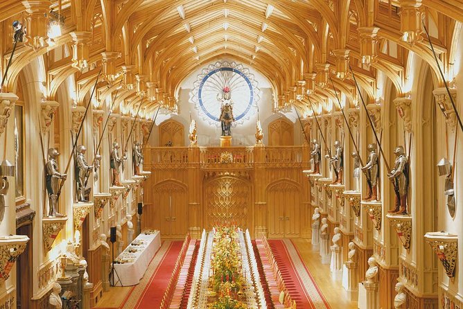 Summer Special: Buckingham Palace & Windsor Castle Tour - St George’s Chapel and the royal connection
