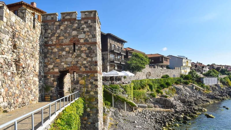 Sunny Beach: Sozopol Old Town, Ravadinovo Castle & Boat Tour - Sozopol by boat: the first view of the old town