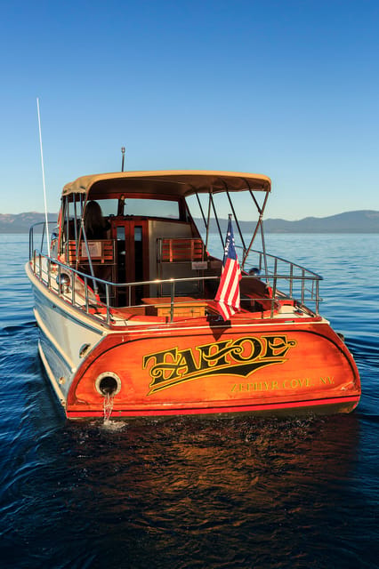 Tahoe: Emerald Bay Cruise & Vikingsholm Castle Walking Tour - Walking up to Vikingsholm Castle