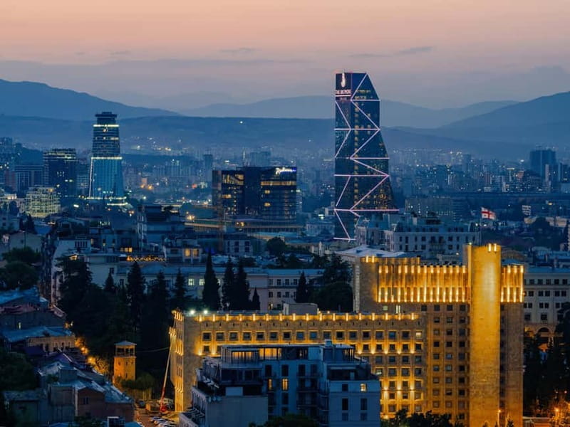 Tbilisi: Private Tour to Mother of Georgia & Narikala Castle - Mother of Georgia, a powerful city symbol