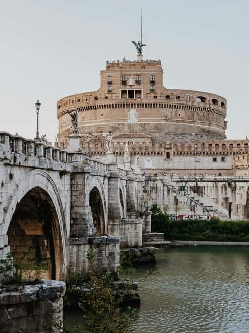 The Best View of Rome: Castle Visit and Gelato - The Optional Audio Guide and What It Adds
