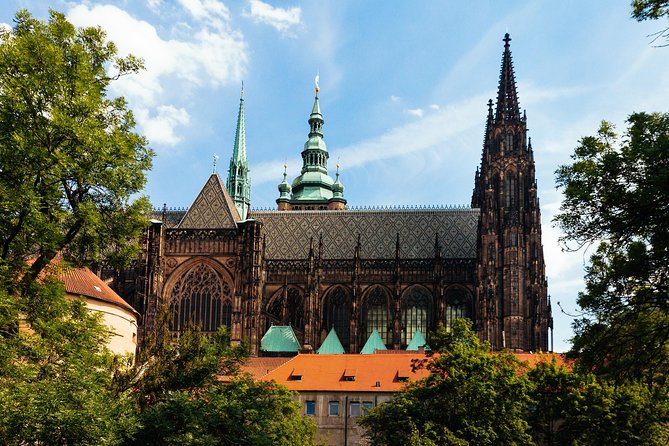 The History of Prague: Prague Castle & Castle District Private Tour - Novy Svet, a quiet medieval lane
