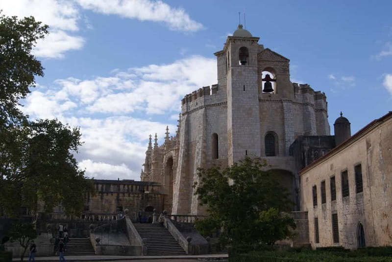 Tomar Walking Tour : Templar, Castle, Food, Ceramics, Fun! - The Templar church and the Convent of Christ