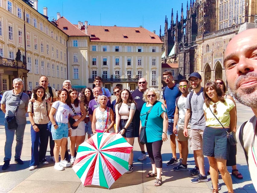 Tour of Prague Castle in italian language ticket included - Golden Lane, small houses with big stories