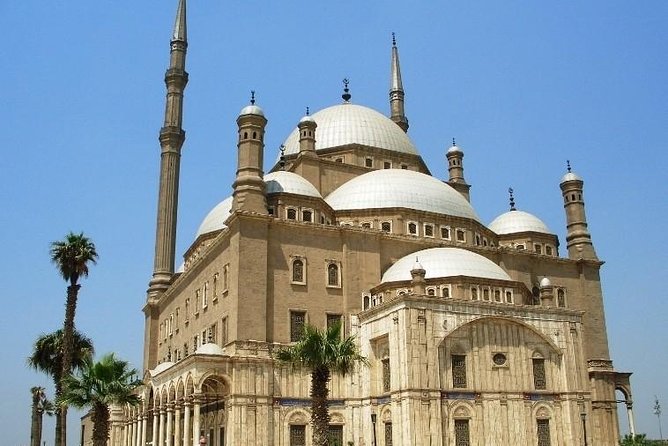 Tour To Citadel And Coptic And Islamic Cairo - Amr Ibn Al-As Mosque and the first Islamic stop