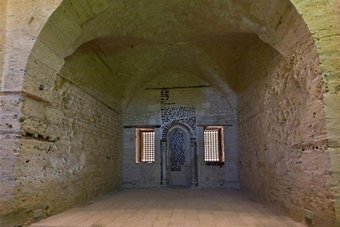 Tour to The Qaitbay Citadel in Alexandria - Qaitbay Citadel, fortress on the old lighthouse site