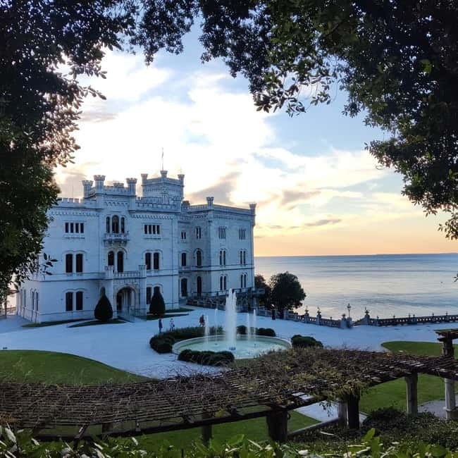 Trieste: Miramare Castle & Museum Entry Ticket & Audio App - Entering the 19th-century palace