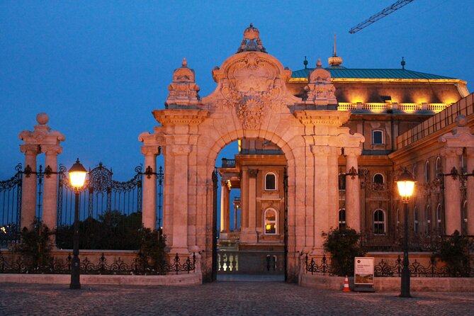 True Crime Walking Tour in the Buda Castle district - Buda Hill Funicular: the route heads toward the river