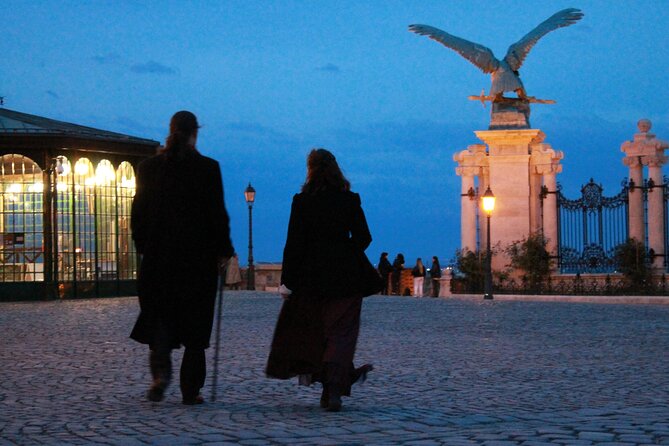 True Crime Walking Tour in the Buda Castle district - The storytelling is the main attraction