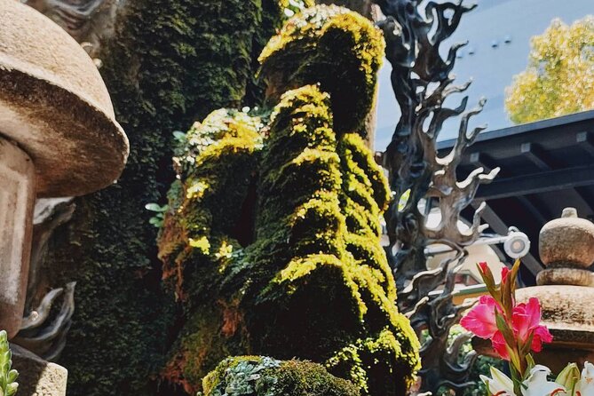 Ultimate Osaka Walking Tour: Castle, Dotonbori & Hidden Gems - Dotonbori and Hozenji: Osaka’s loud and quiet personalities