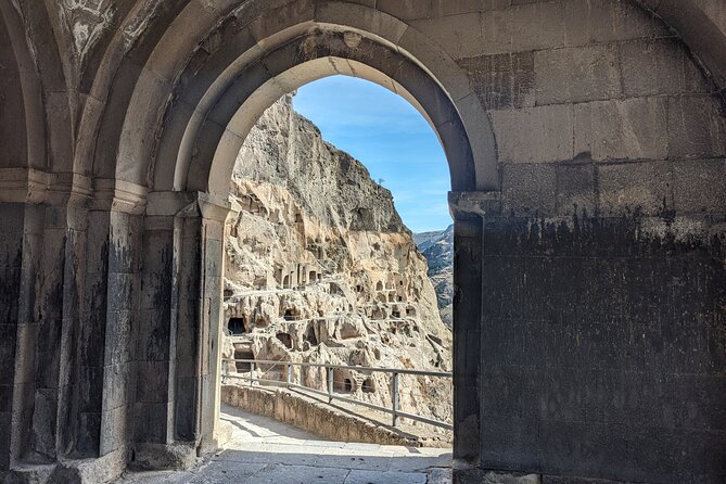 Vardzia. Lake Paravani, Khertvisi & Lomisa castle, Rabati - Why this southern Georgia road trip is worth your time