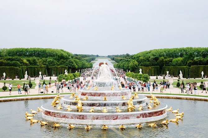 Versailles Château and Gardens Walking Tour - Entering the palace with timed admission