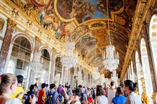 Versailles Château and Gardens Walking Tour from Paris by Train - Who will get the most from this tour