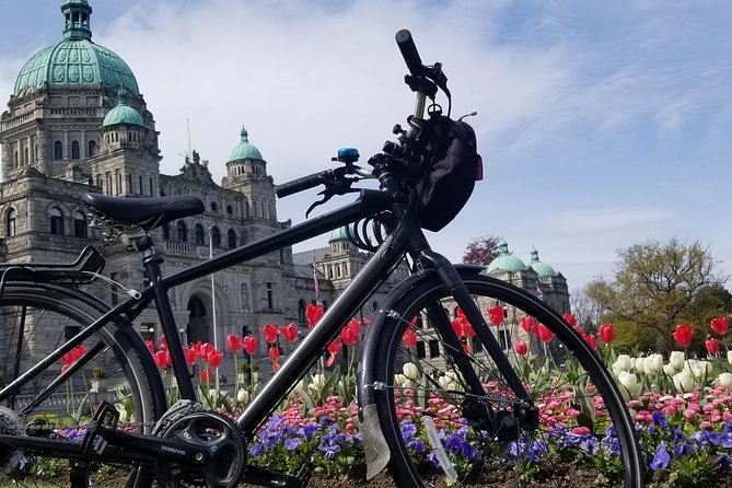 Victoria City Highlights Pedal or E-Bike Tour - Hoods & Legends - Key points at a glance