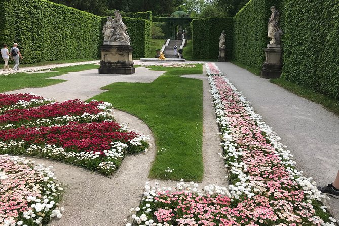 VIP Day Trip Neuschwanstein and Linderhof Castle from Munich - Lunch, drinks, and the real value of the VIP upgrade