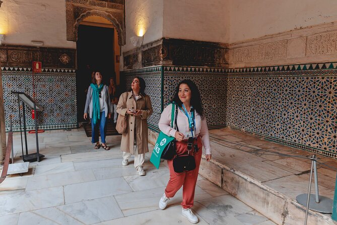 VIP Guided Seville Alcazar Pre-Opening, Cathedral & Old Town - Simple ways to plan the morning