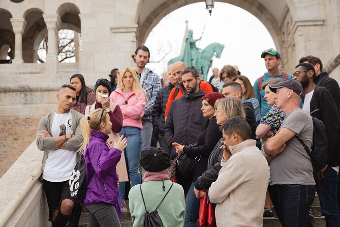 Walking tour in the Buda Castle incl. Fisherman's Bastion - Ruszwurm and the luck-bringing horseman