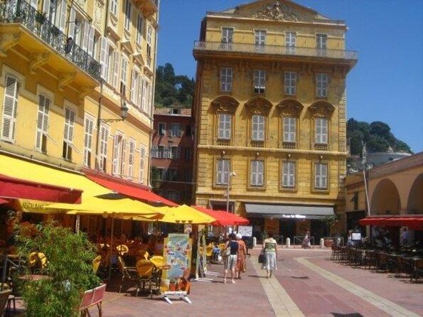 Walking tour of Nice, the old town & the Coline du Château - Five things to know before you book