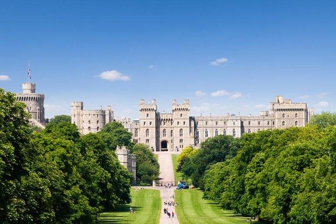 Windsor Castle Tour from London with Transportation & Audio Guide - Making the most of two hours inside